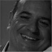 Ingegnere chimico , impartisce lezioni di matematica, algebra, geometria, fisica